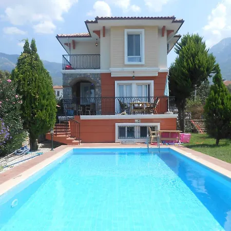 Dolphin Ovacik Villa